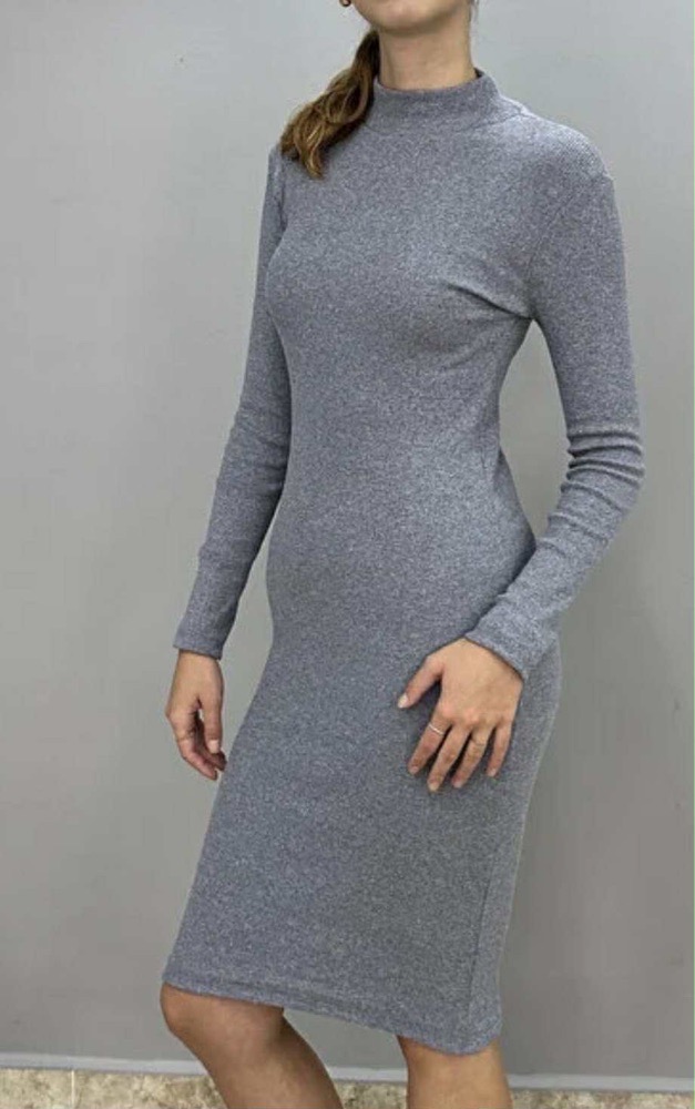 Robe couleur gris 