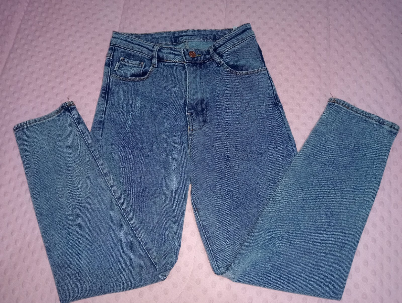 Pantalon djeans neuf