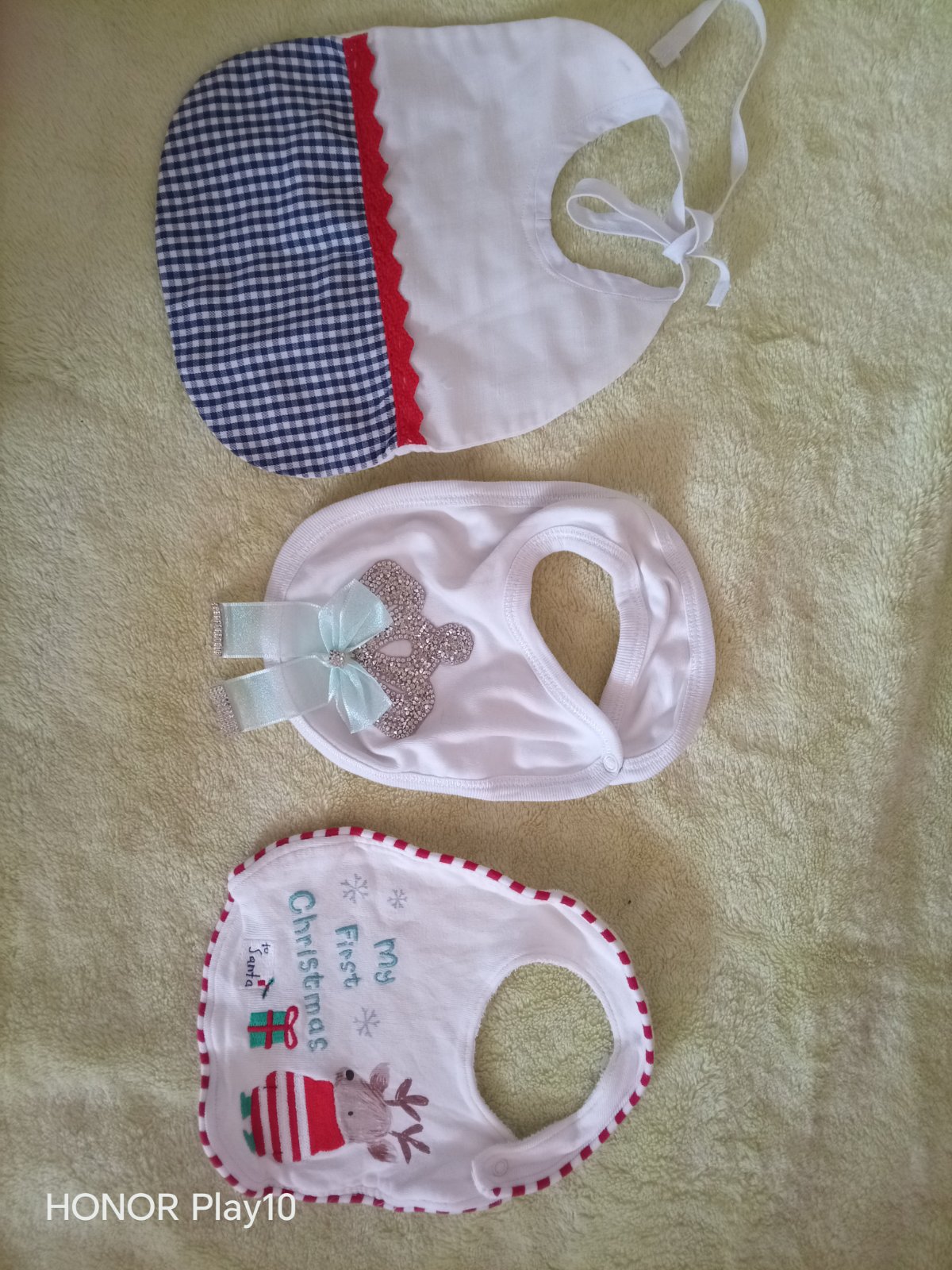 Lot de 3 bavoirs 