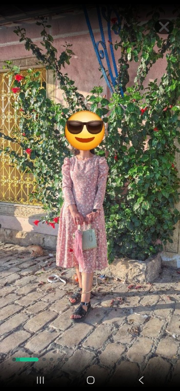 Robe rose fleuri