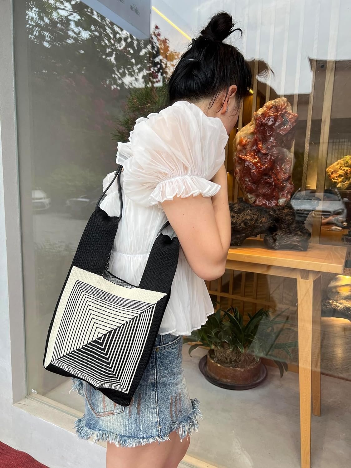 Tote bag