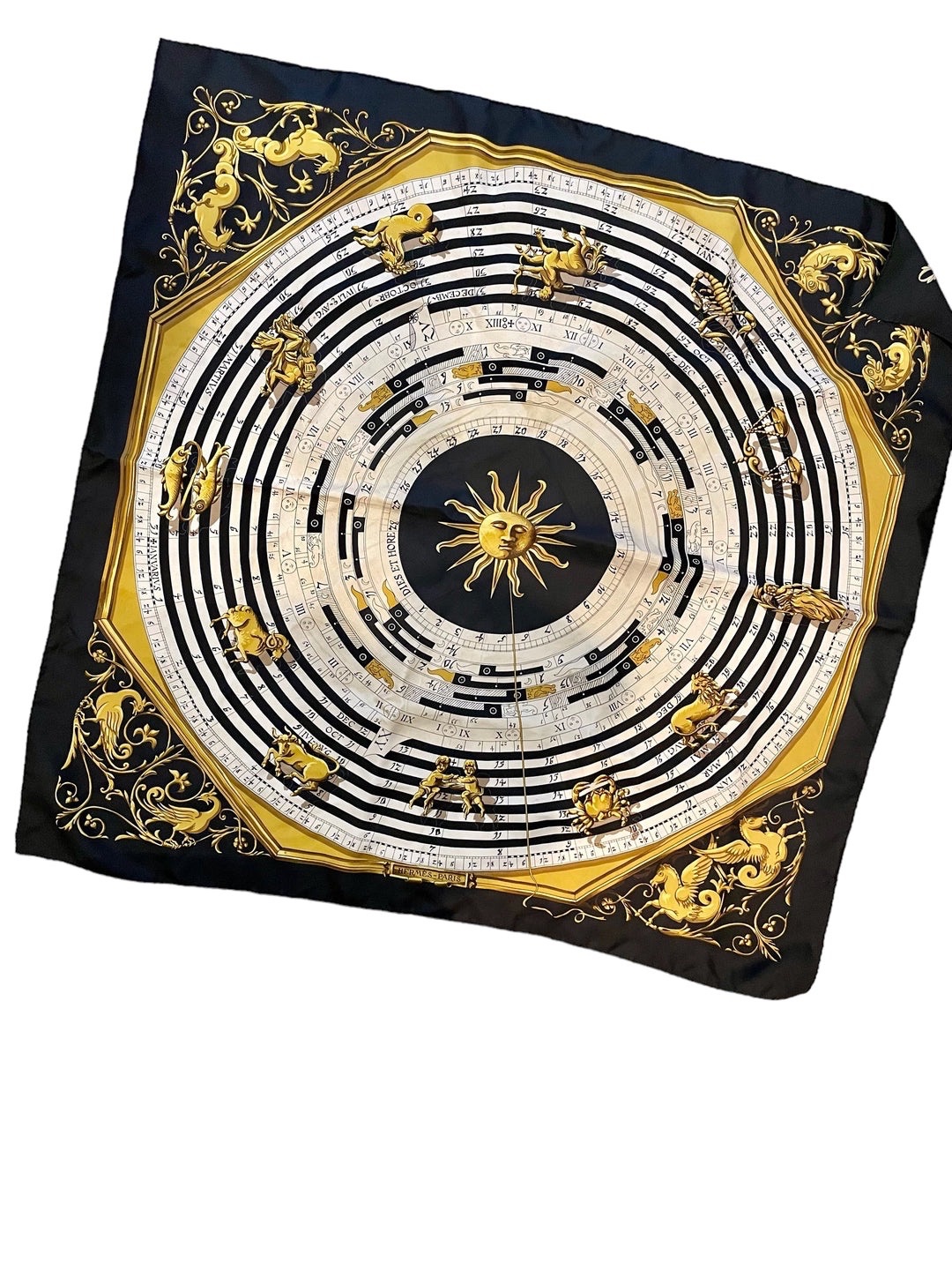 Dies Et Hore Silk Scarf 💛