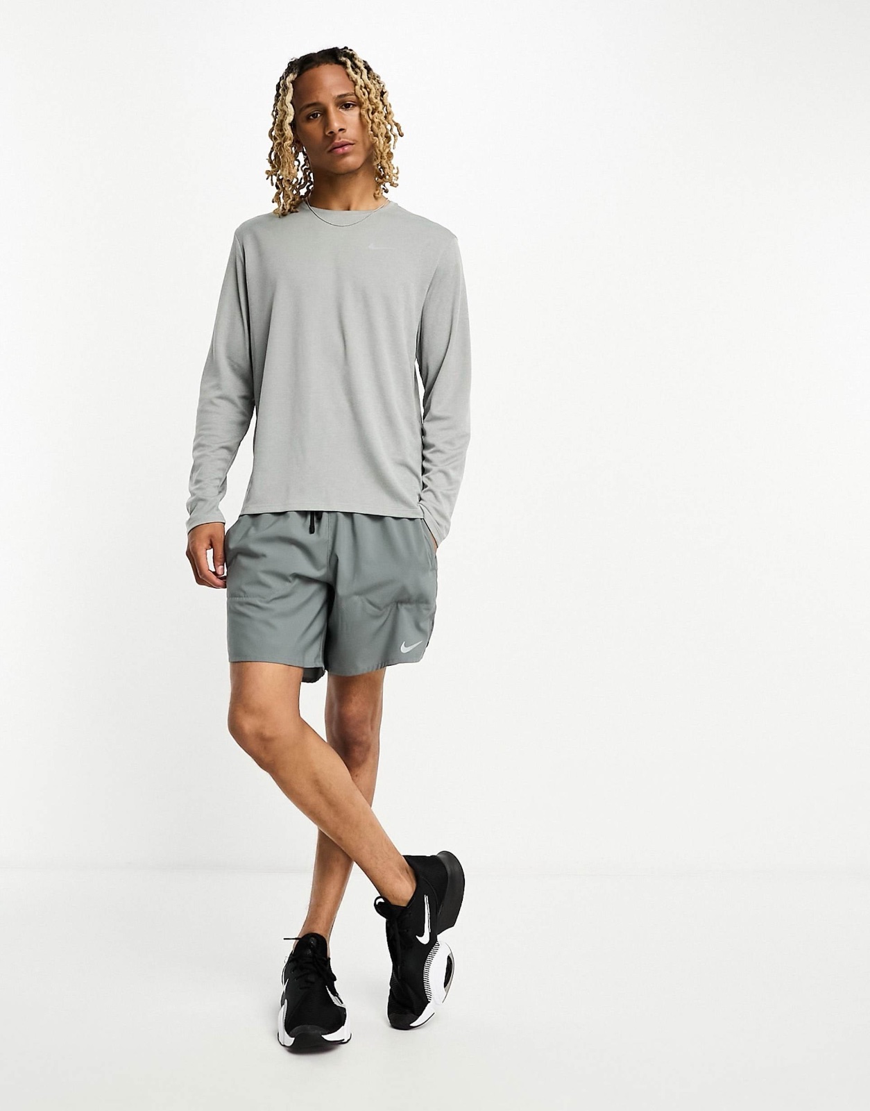 Pull nike neuf
