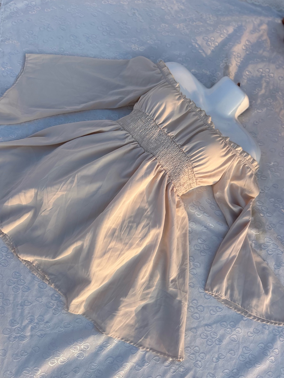 Summer shoulders off dress
