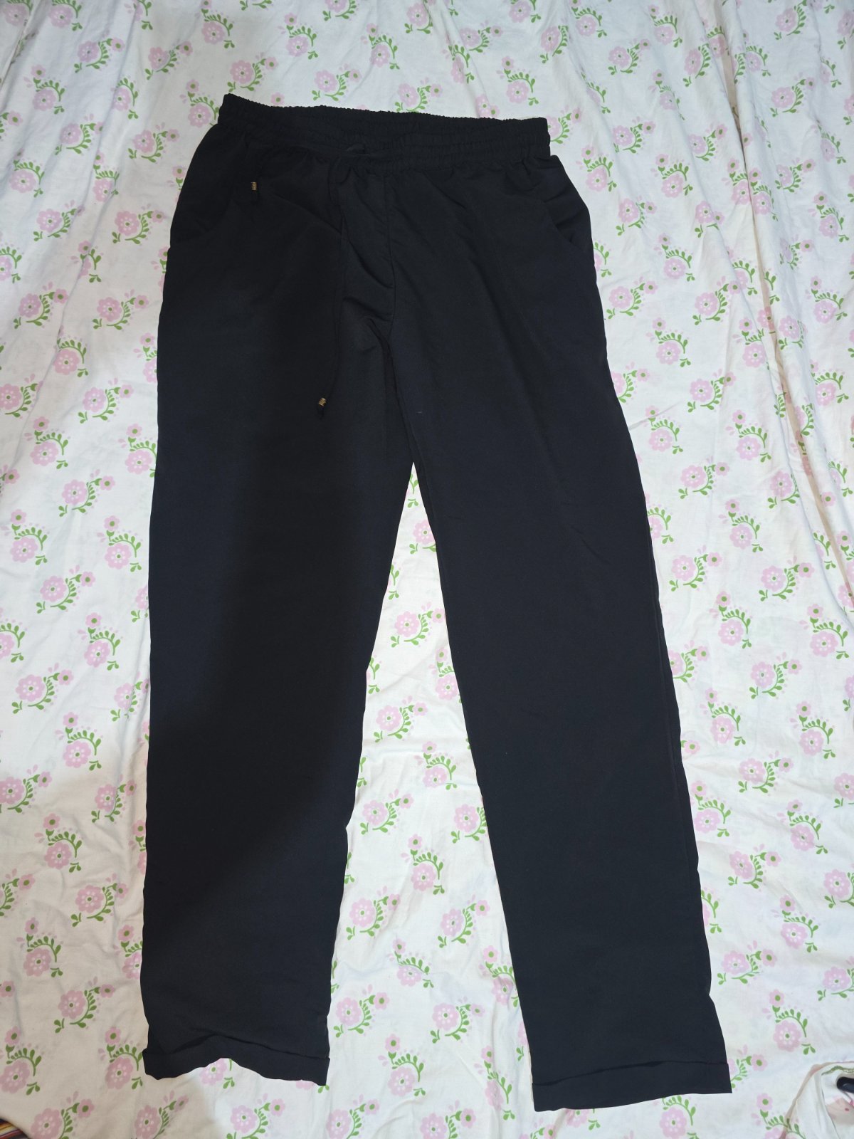 Pantalon noire HA taille M