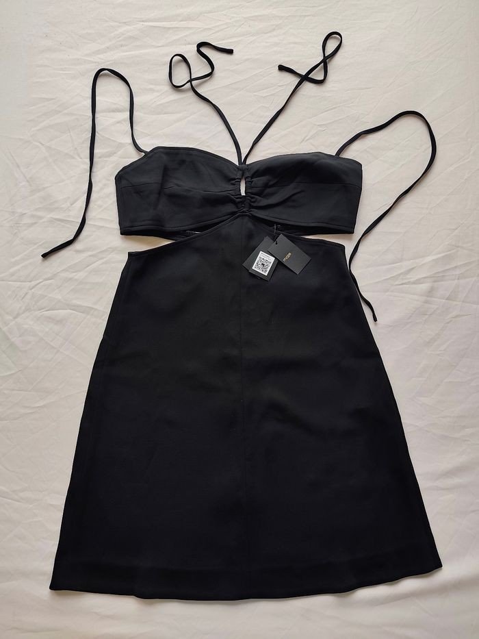 Robe noire maje neuve avec étiquettes 
