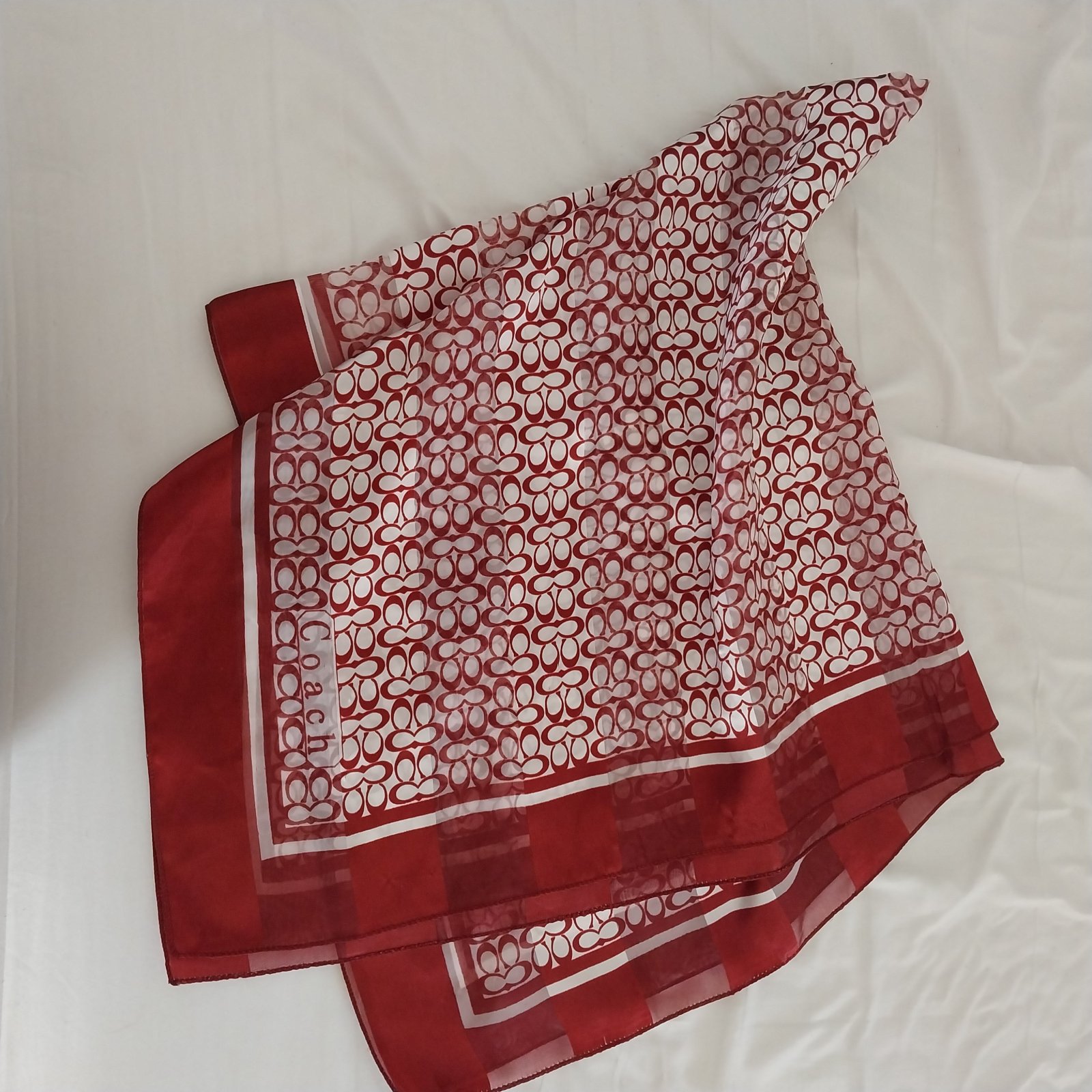 Scarf Coach en rouge et blanc