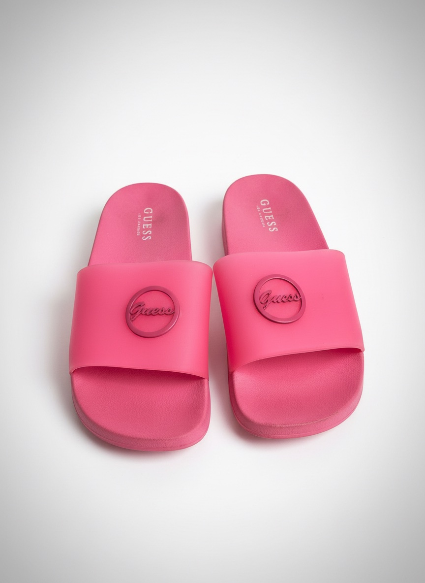  Guess slipper pointure 39/40
