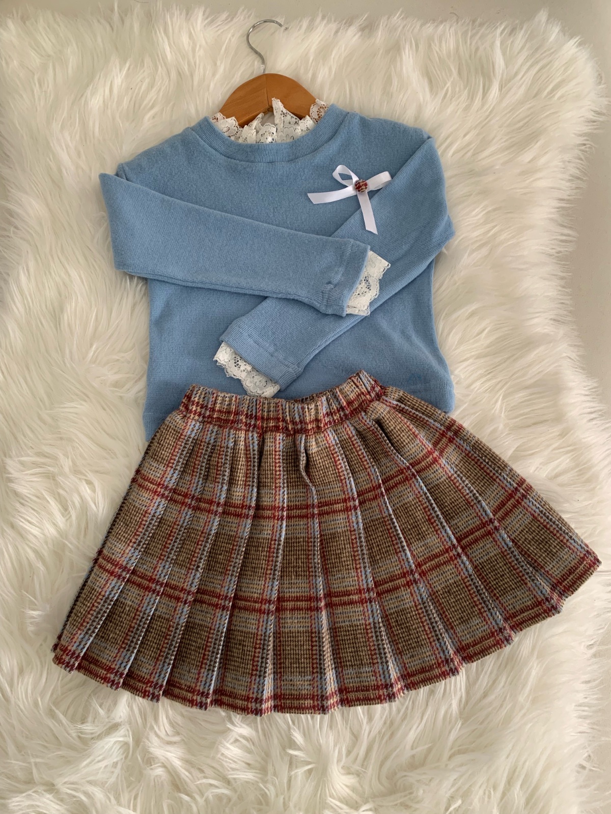 Jupe et pull pour fille