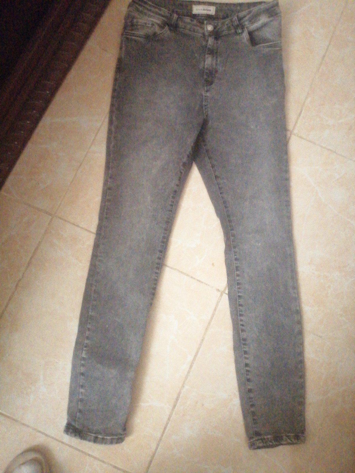 Pantalon gris 