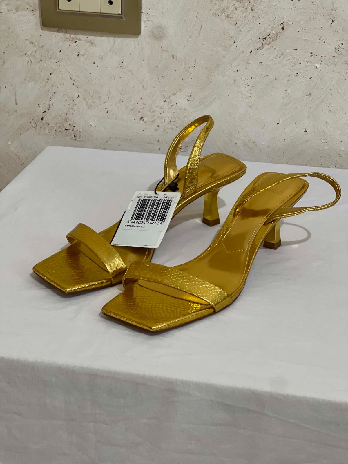 Sandales demi talon Mango 