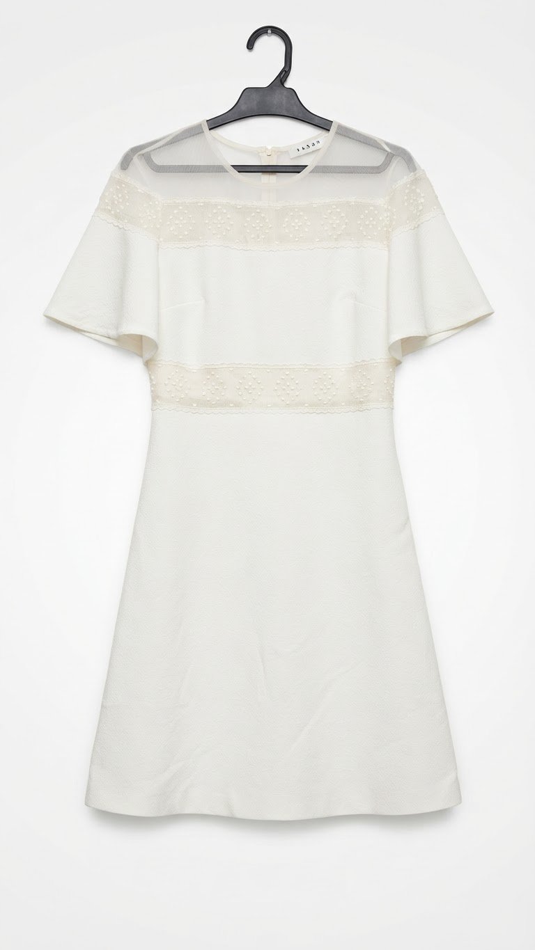 Robe blanche Sandro