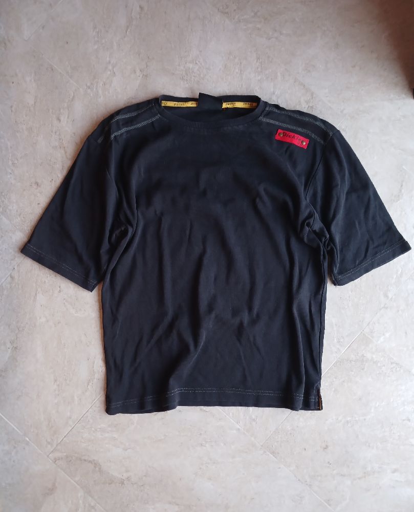 T shirt noir épée S/M