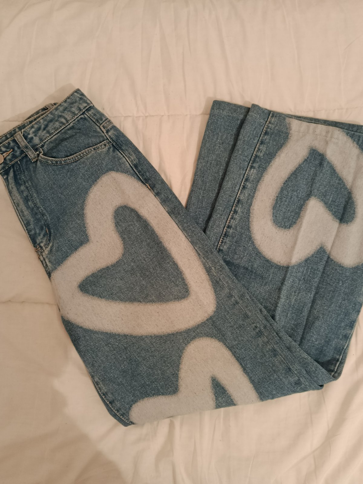 Heart shaped jeans marque shein