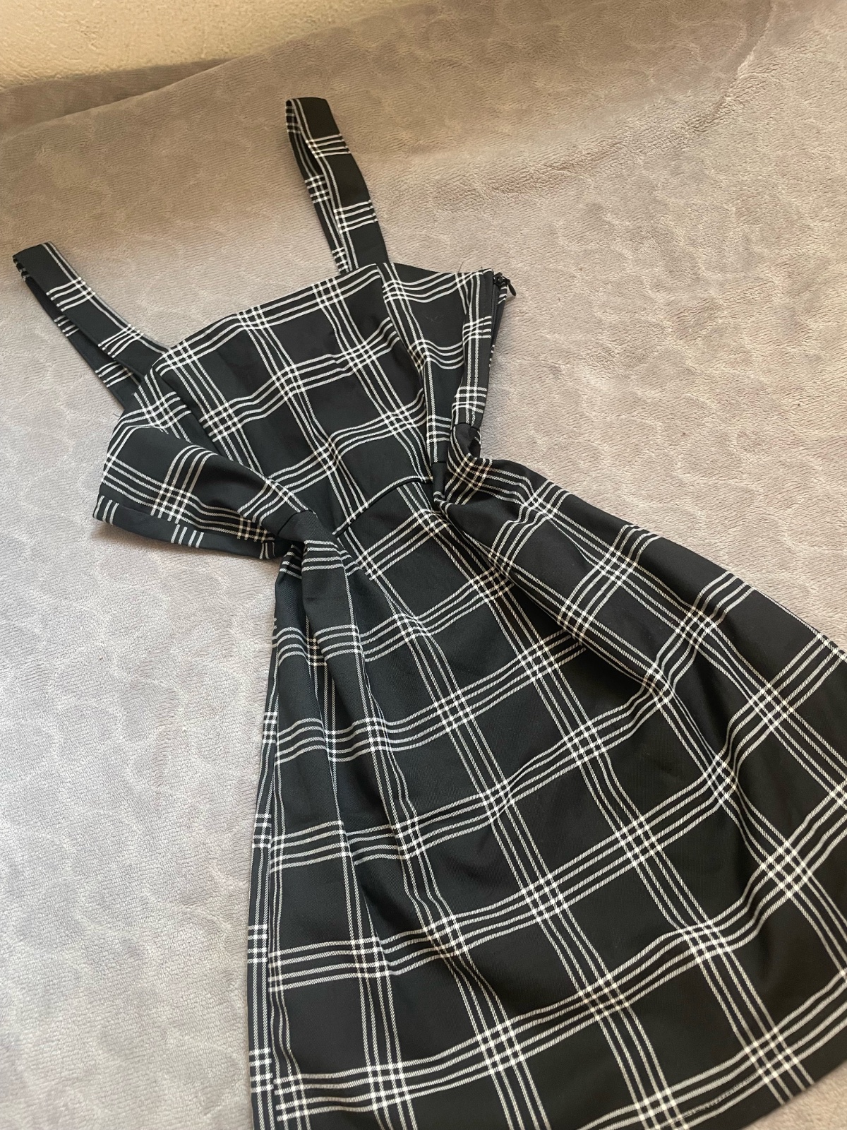 Robe noir et blanc