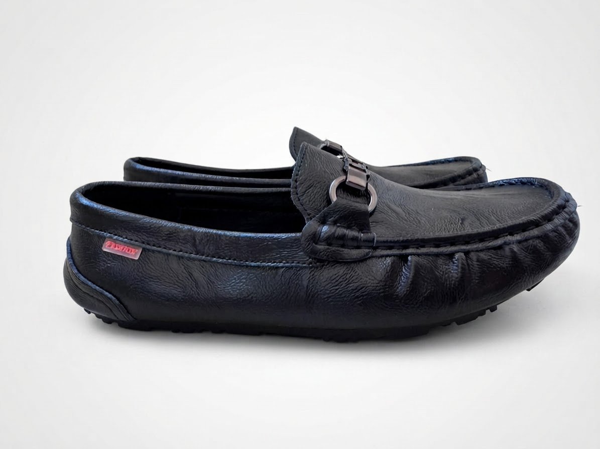 Men's casual leather shoes