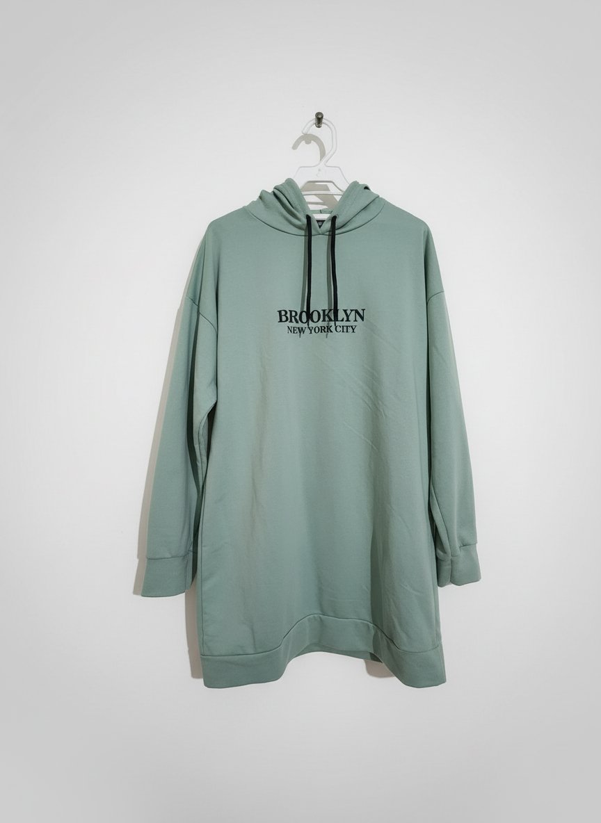 🔥 VENTE FLASH 🔥 Sweat en capuche tendance  pour printemps فرصة ما تتعاودش 😍dernier pièce ! ⏳ أول واحد يبعث message ياخوها 📩 ما تضيعش الفرصة – ابعث توّا !Sweat à capuche "BROOKLYN NEW YORK CITY "  Trendy et très souple  