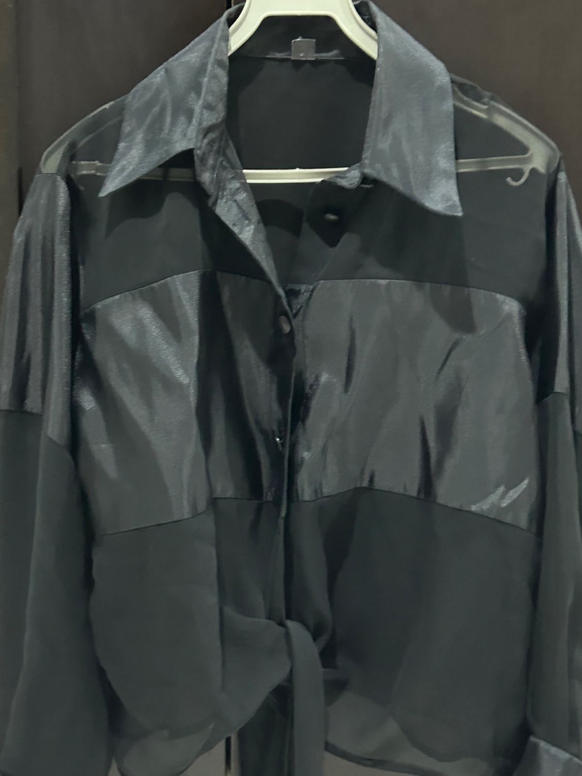 Chemise noire avec noeud taille 38