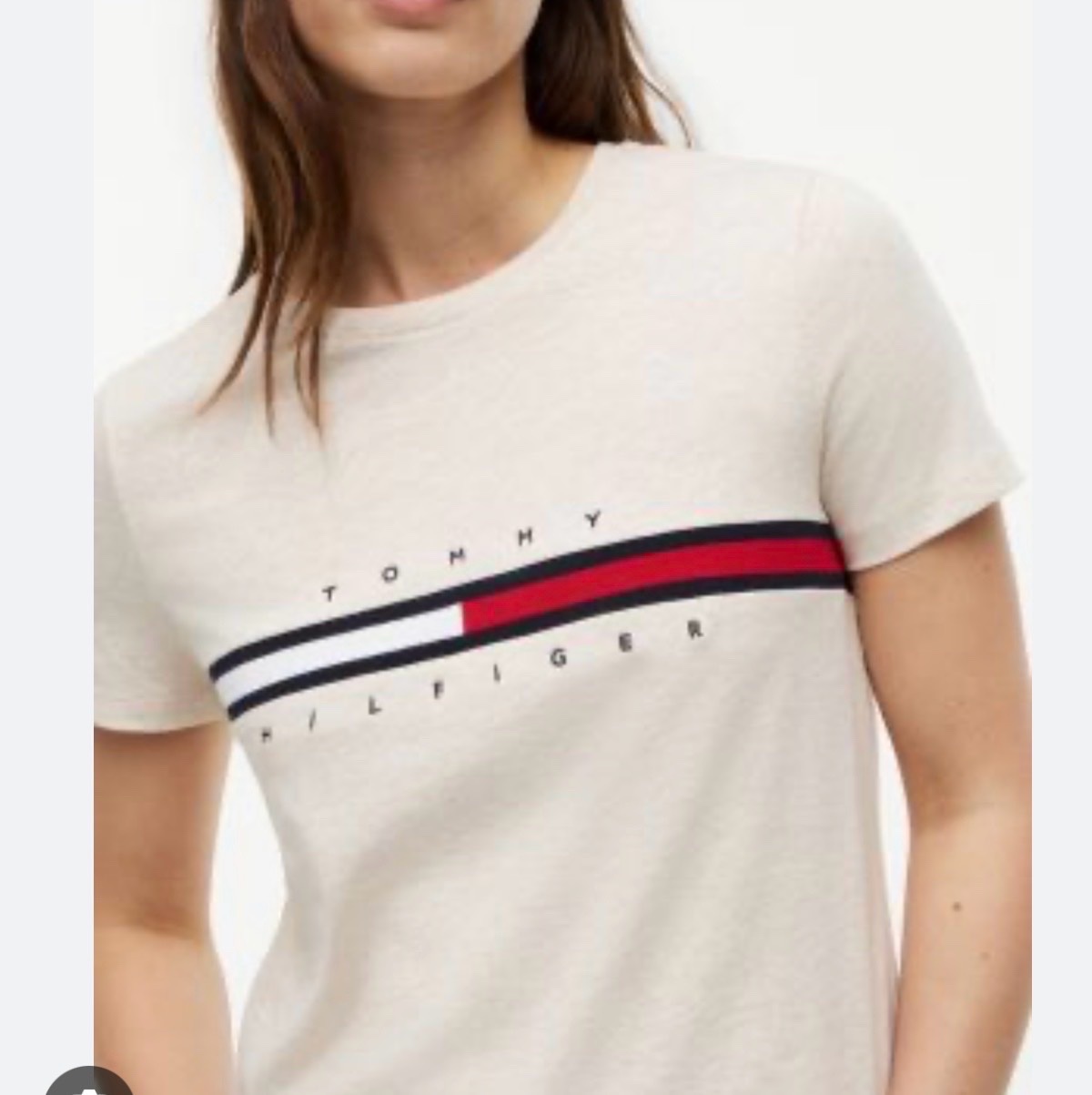 Tee Shirt rose tommy hilfiger taille xs convient au 38