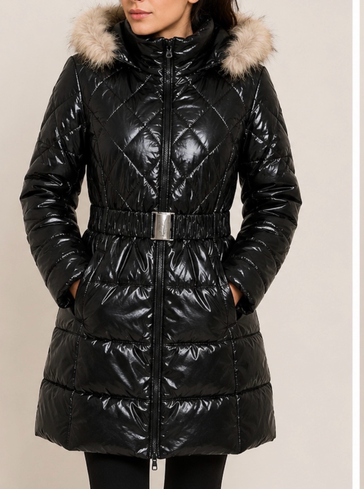 Doudoune noire brillante taille 38/40