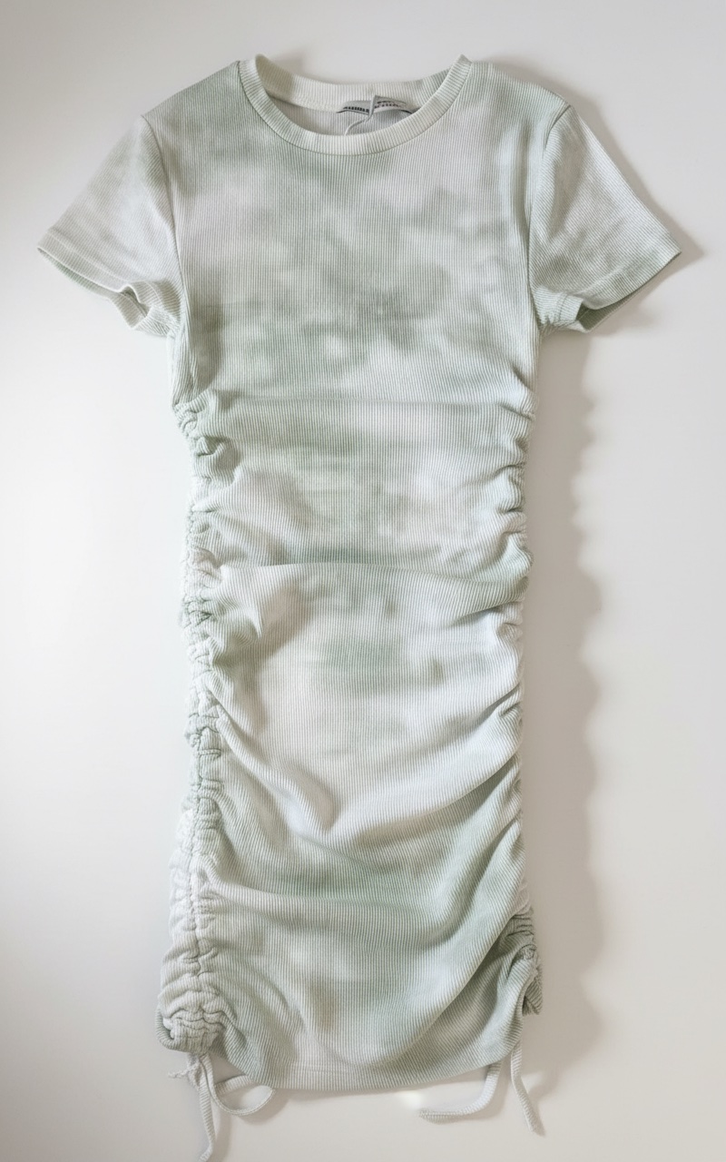 🌿 Robe Courte Froncée Tie-Dye - Pull&Bear