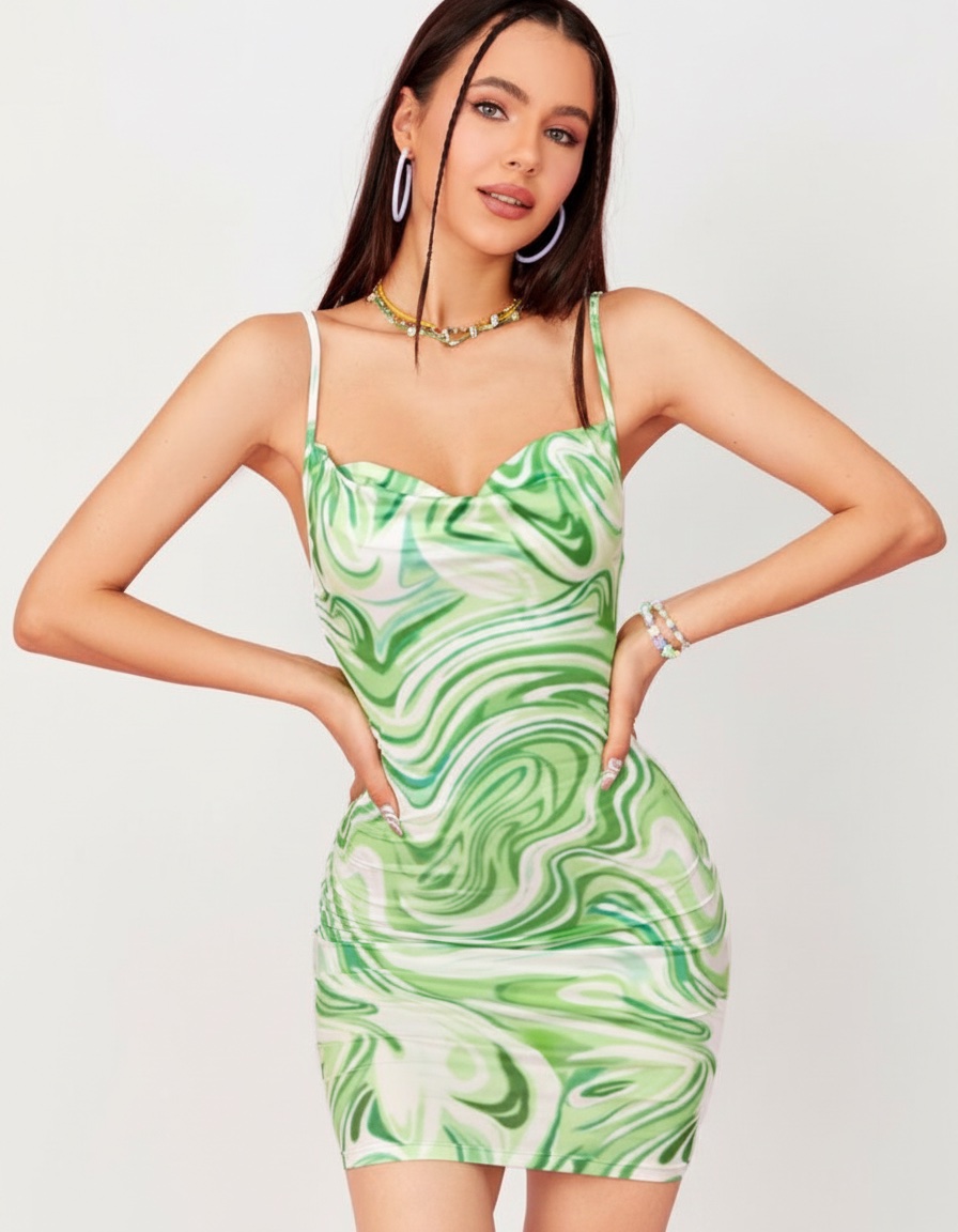 Robe mini satinée verte Violet Romance - Taille 34