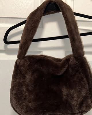 Fluffy bag 
