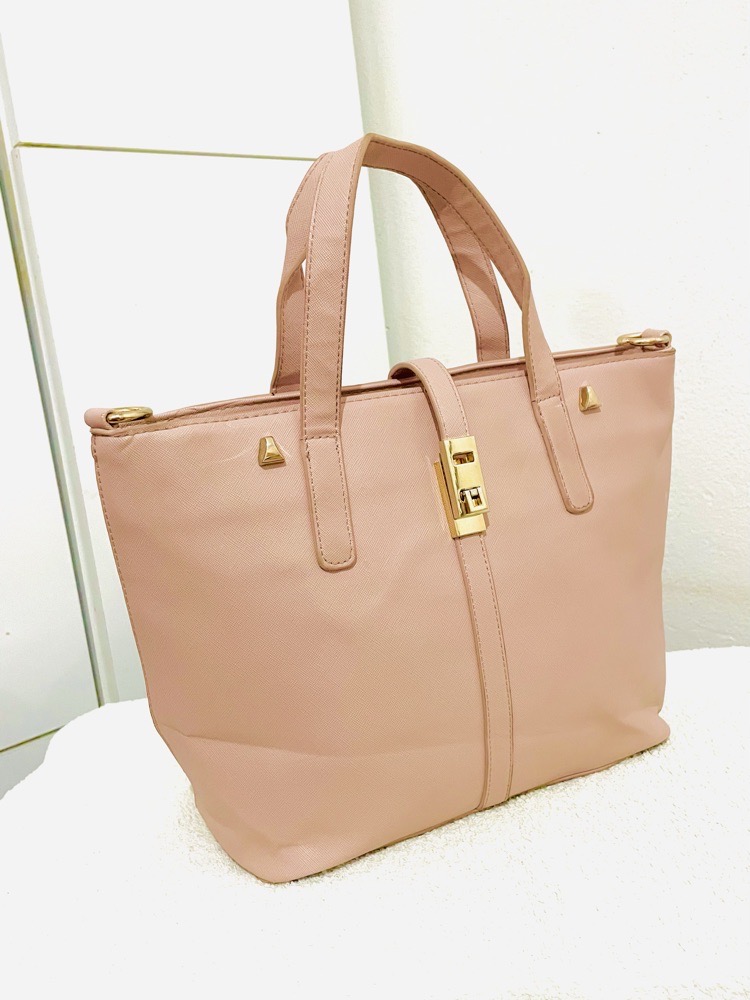 pink bag 🩷