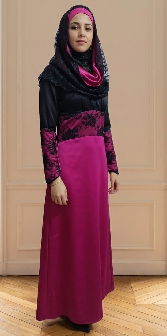 Une robe abaya soirée longue bicolore (noir et fuchsia) pour femme voilée