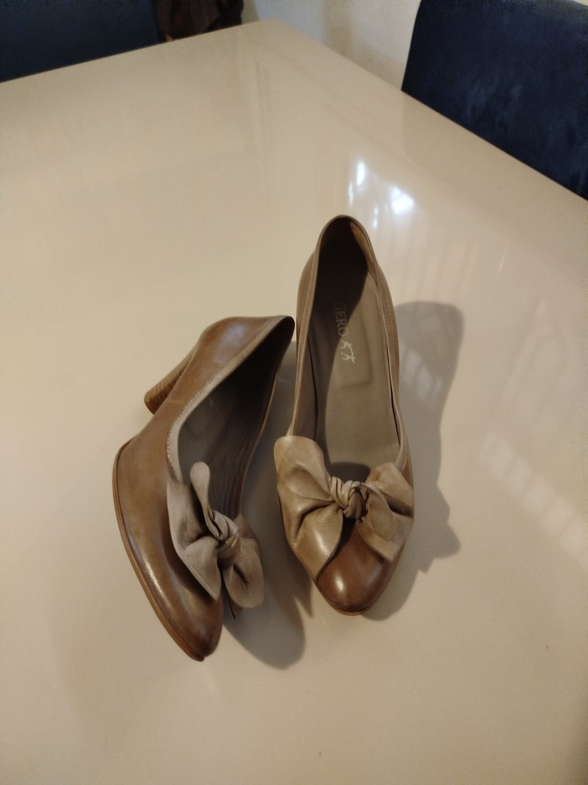En cuir 