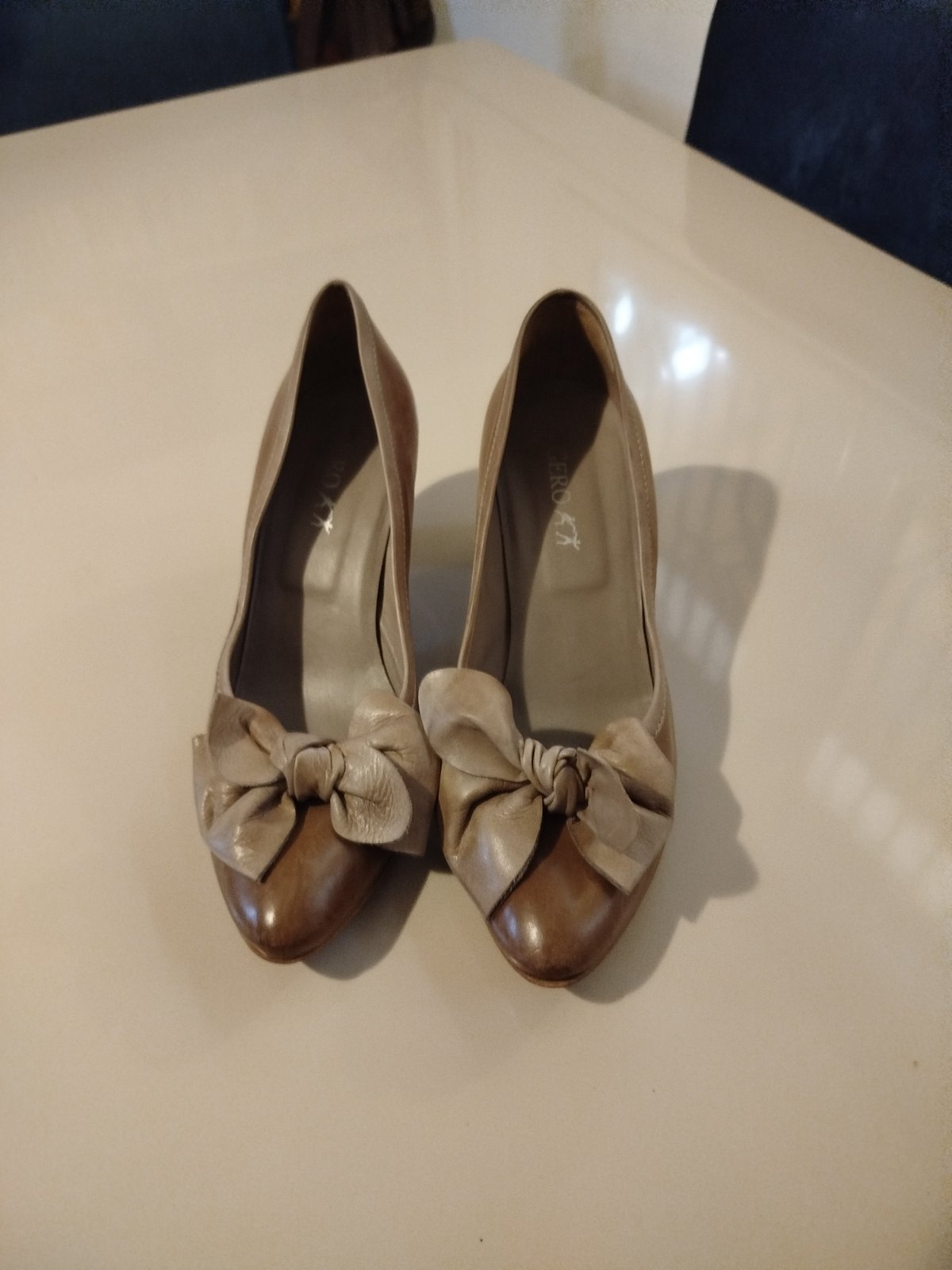 En cuir 