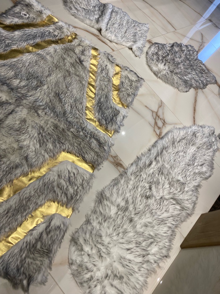 Tapis forrure +geld