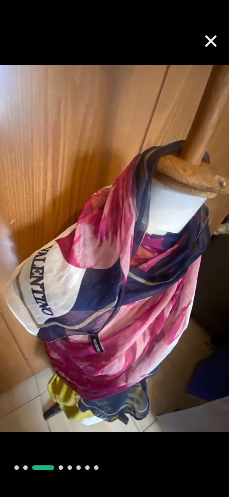 Foulard valentino authentique 