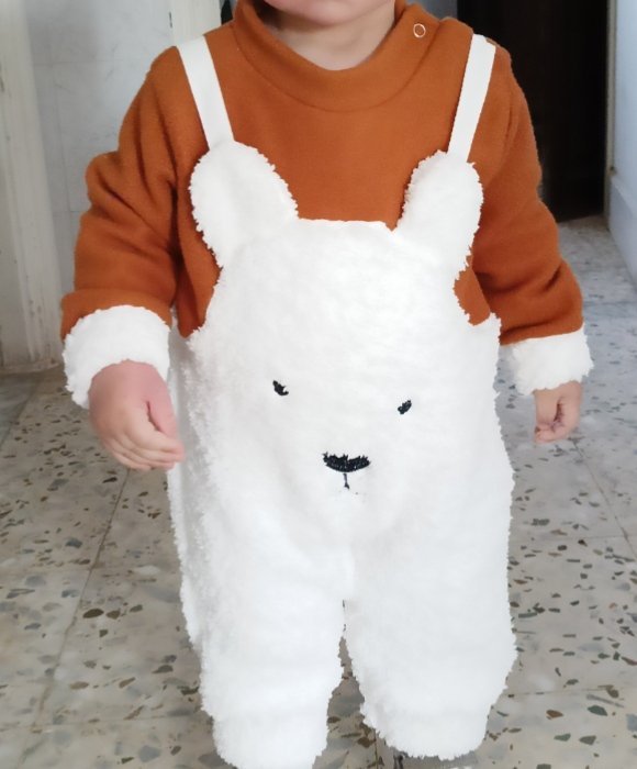 Tenue bébé 9--> 12 mois 