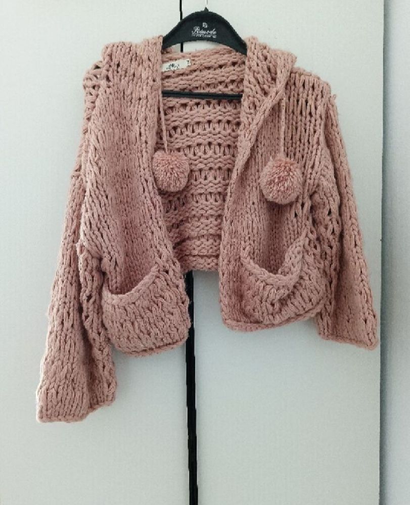 Gilet avec cabuche 😍 taille L ♥️🚨 neuf 