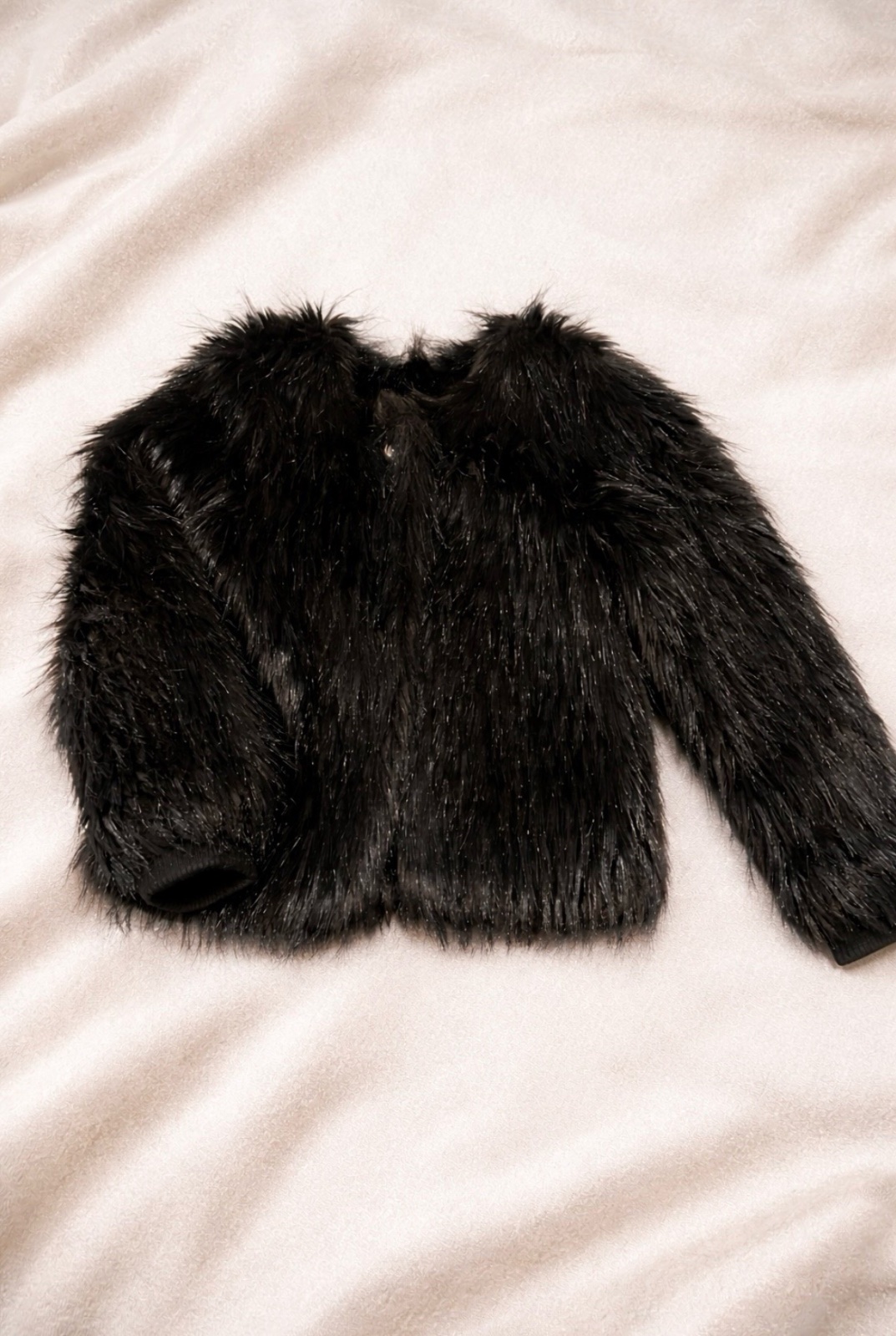 Veste Chloé fausse fourrure noire – très chic – excellent état