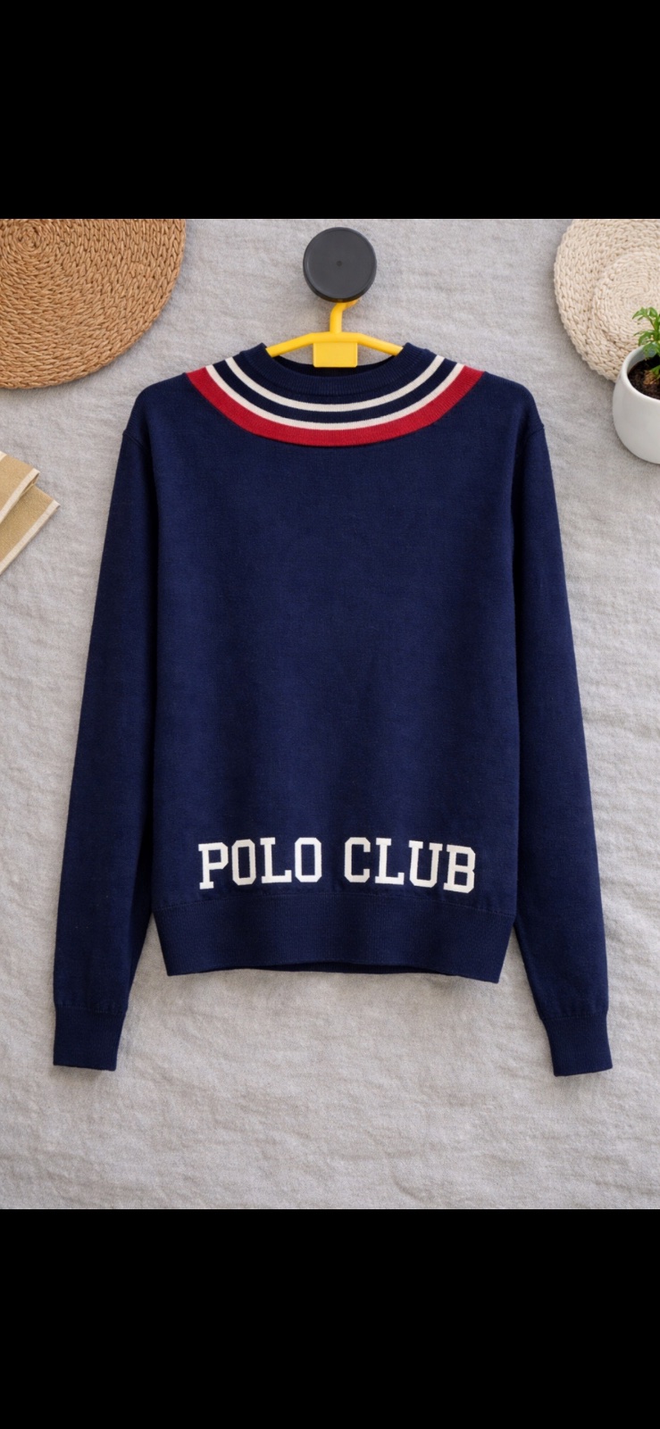 Pull Polo Club bleu marine 7/8 ans – Excellent état