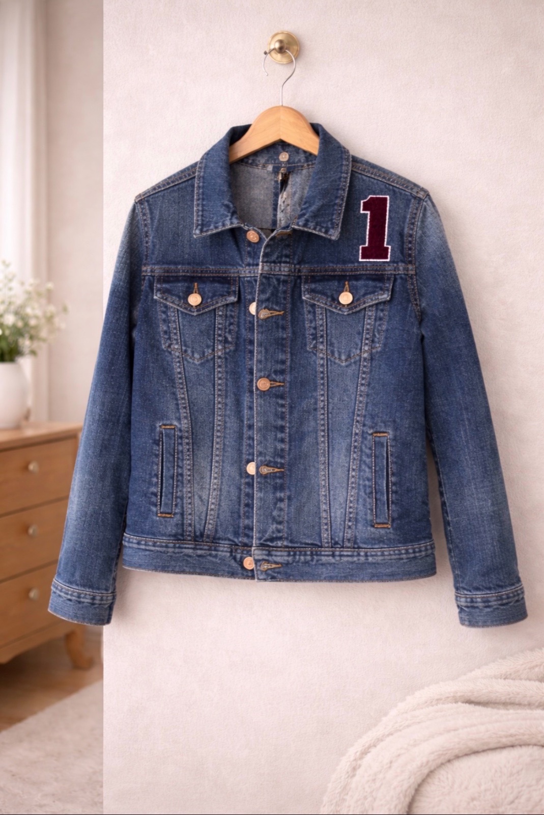 Veste en jean LTB enfant – neuve sans étiquette – patch “1” & dos “Genius”