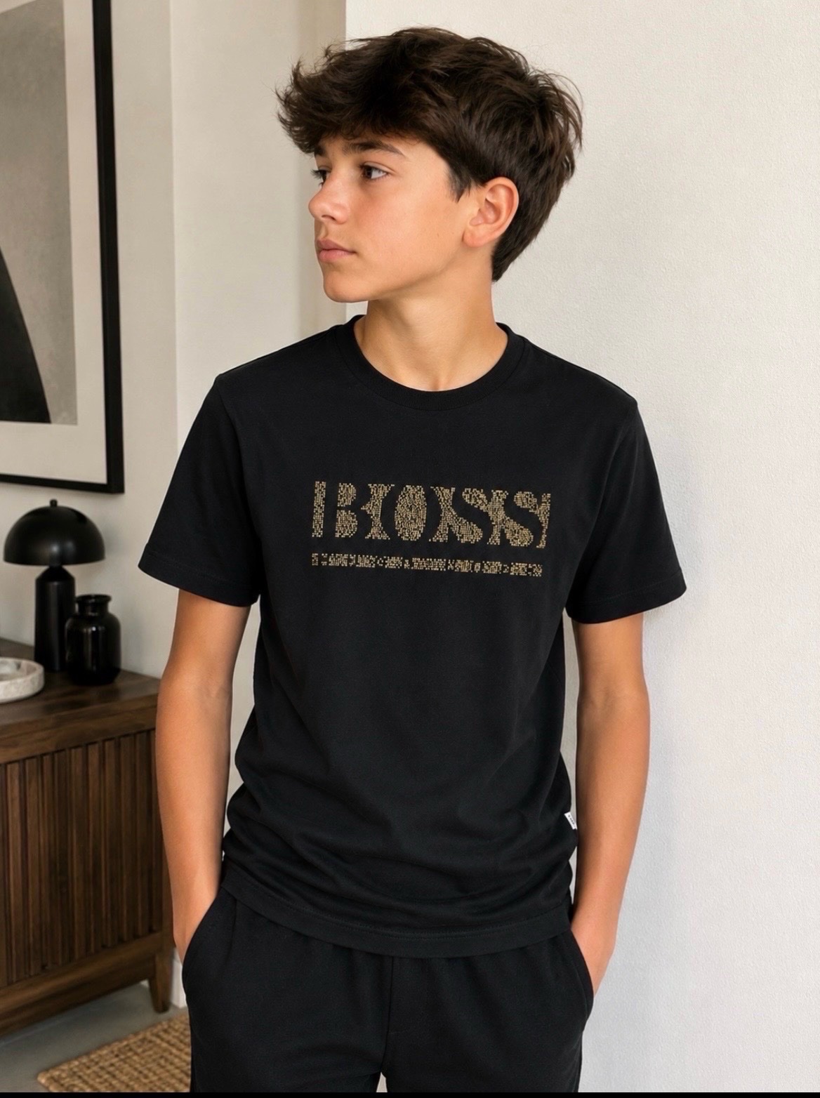 T-shirt noir BOSS ado 12 ans neuf avec étiquette