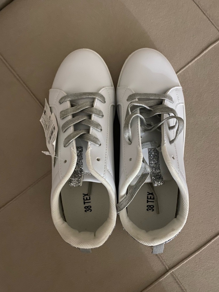 Basket blanc taille 38