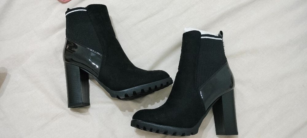 Boots noir neuf 