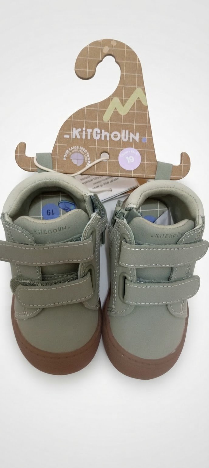 Chaussures bébé kiabi neuf disponible a novembre 