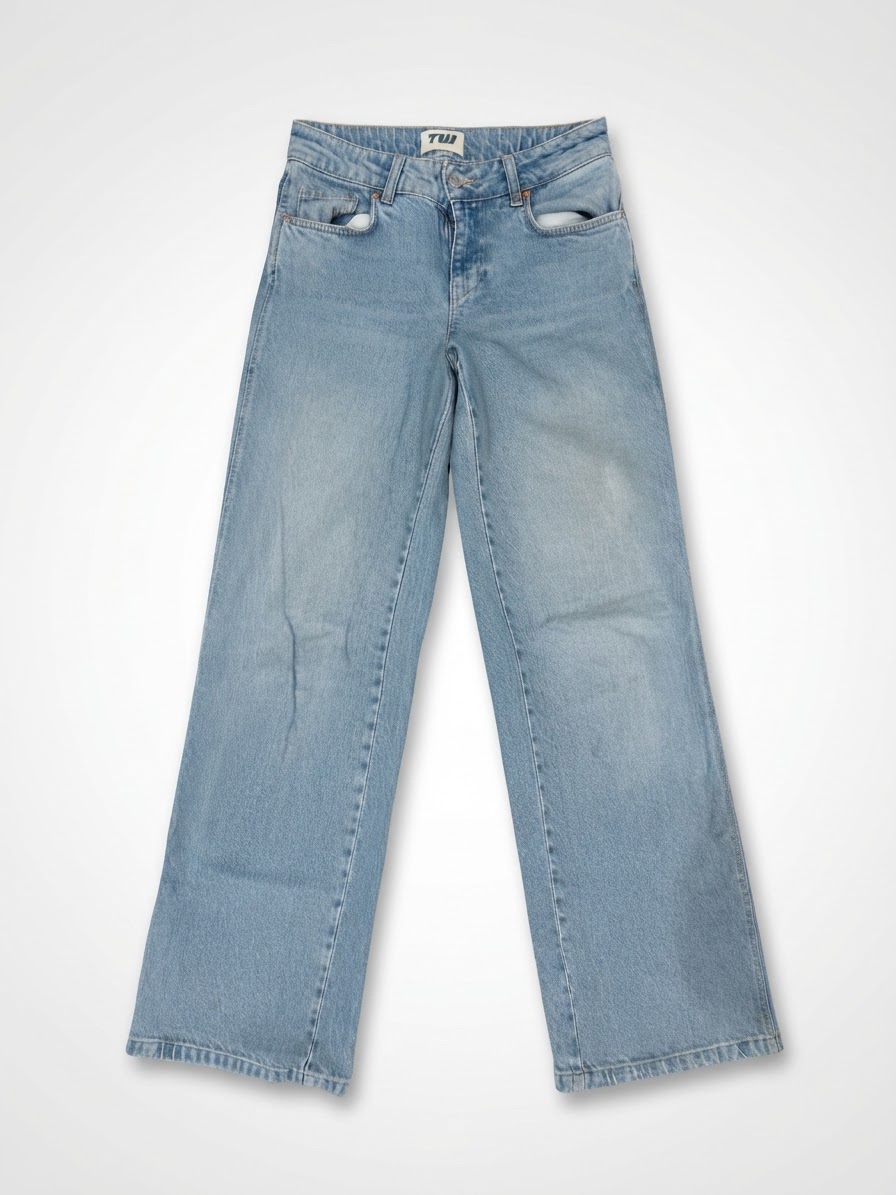 Wide leg jeans