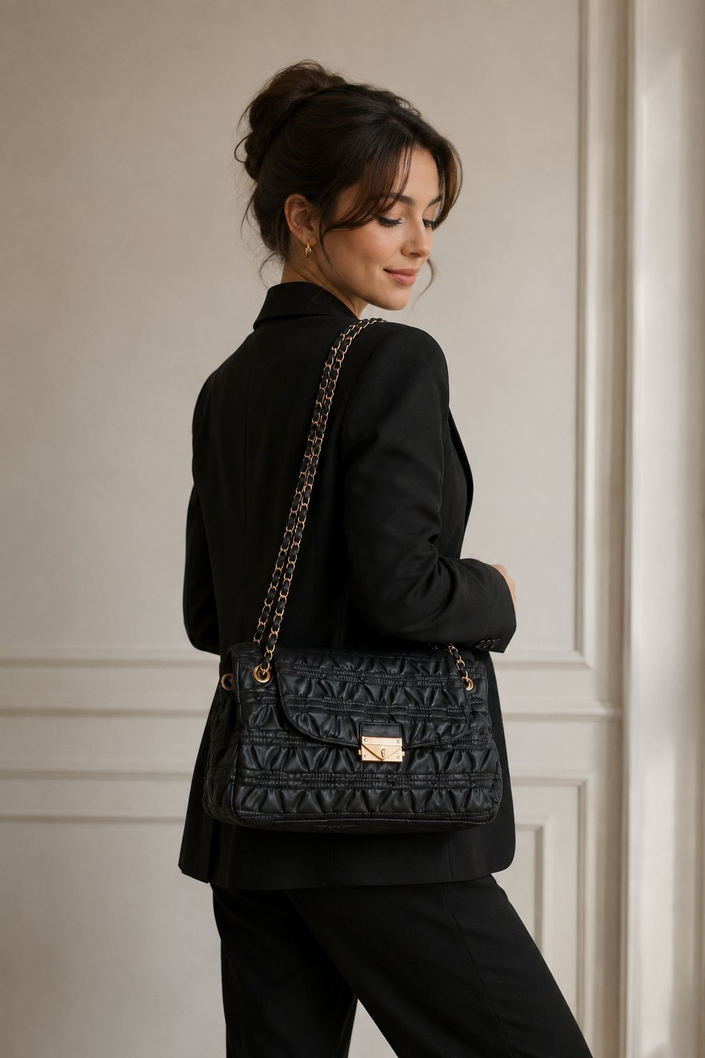 Sac à main noir  véritable cuir