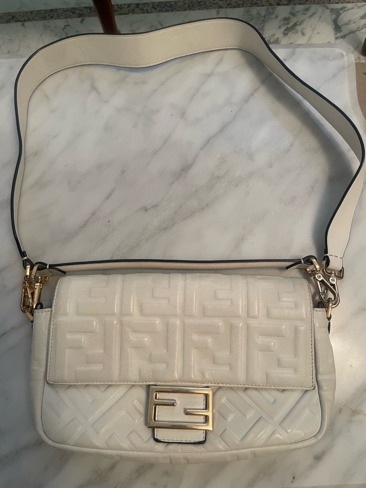Sac fendi baguette