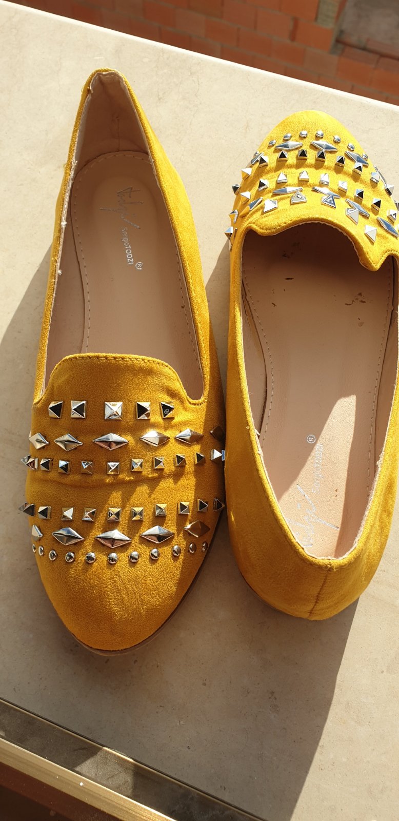 Moucassin jaune moutardes 