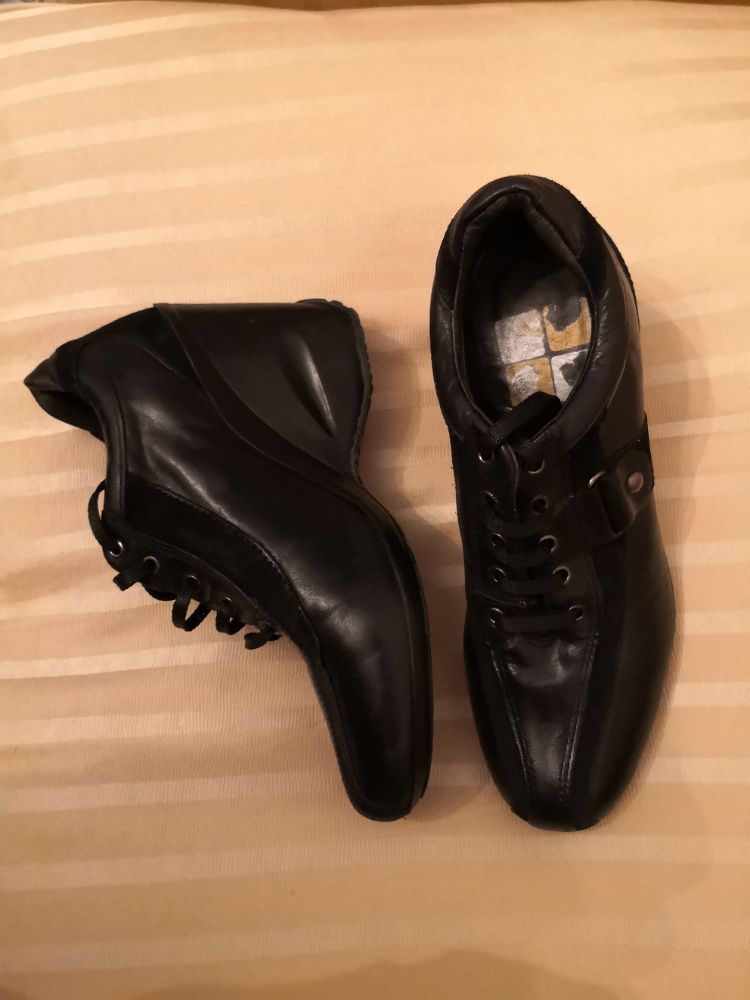 Chaussures compensées Primavera neuves