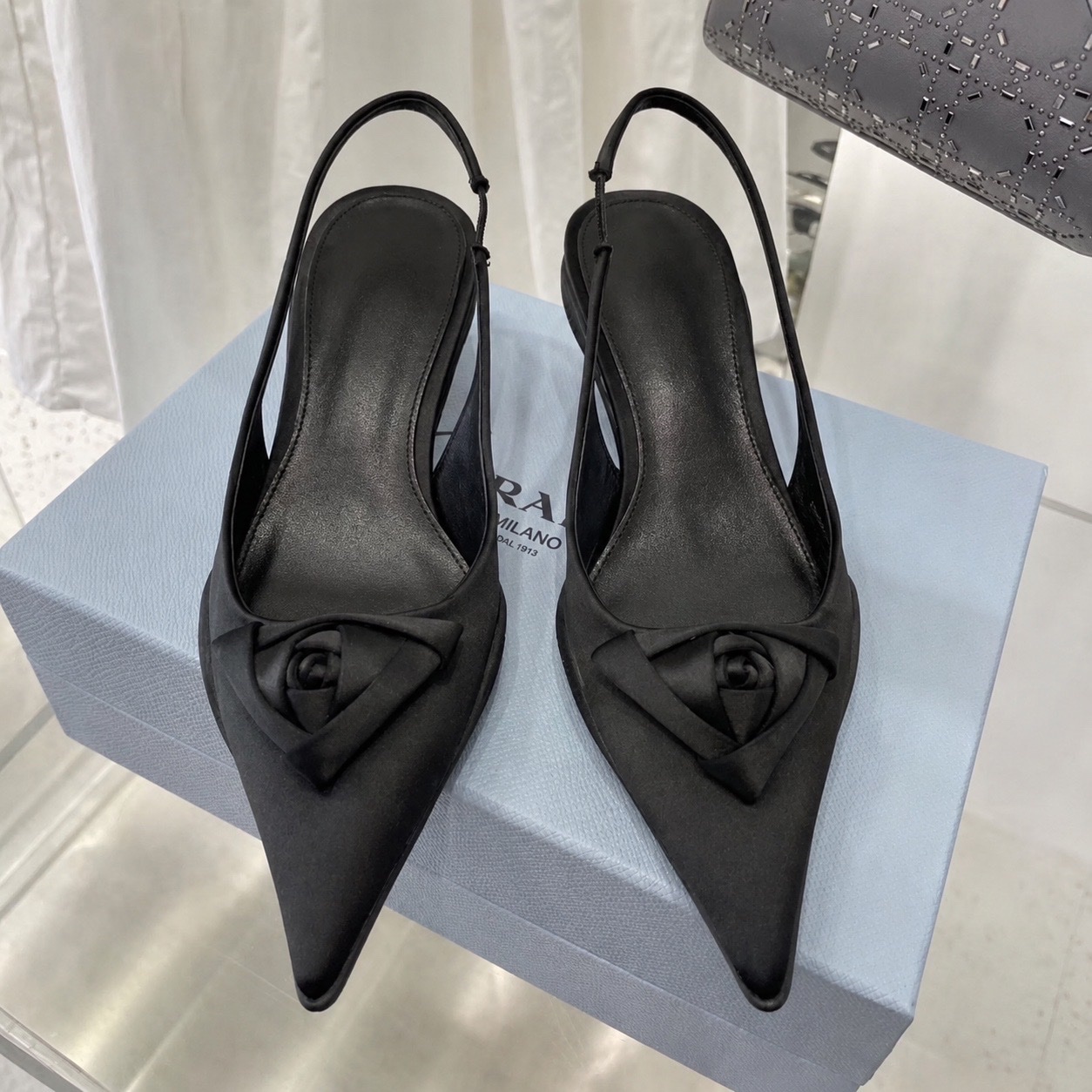 Escarpin Prada