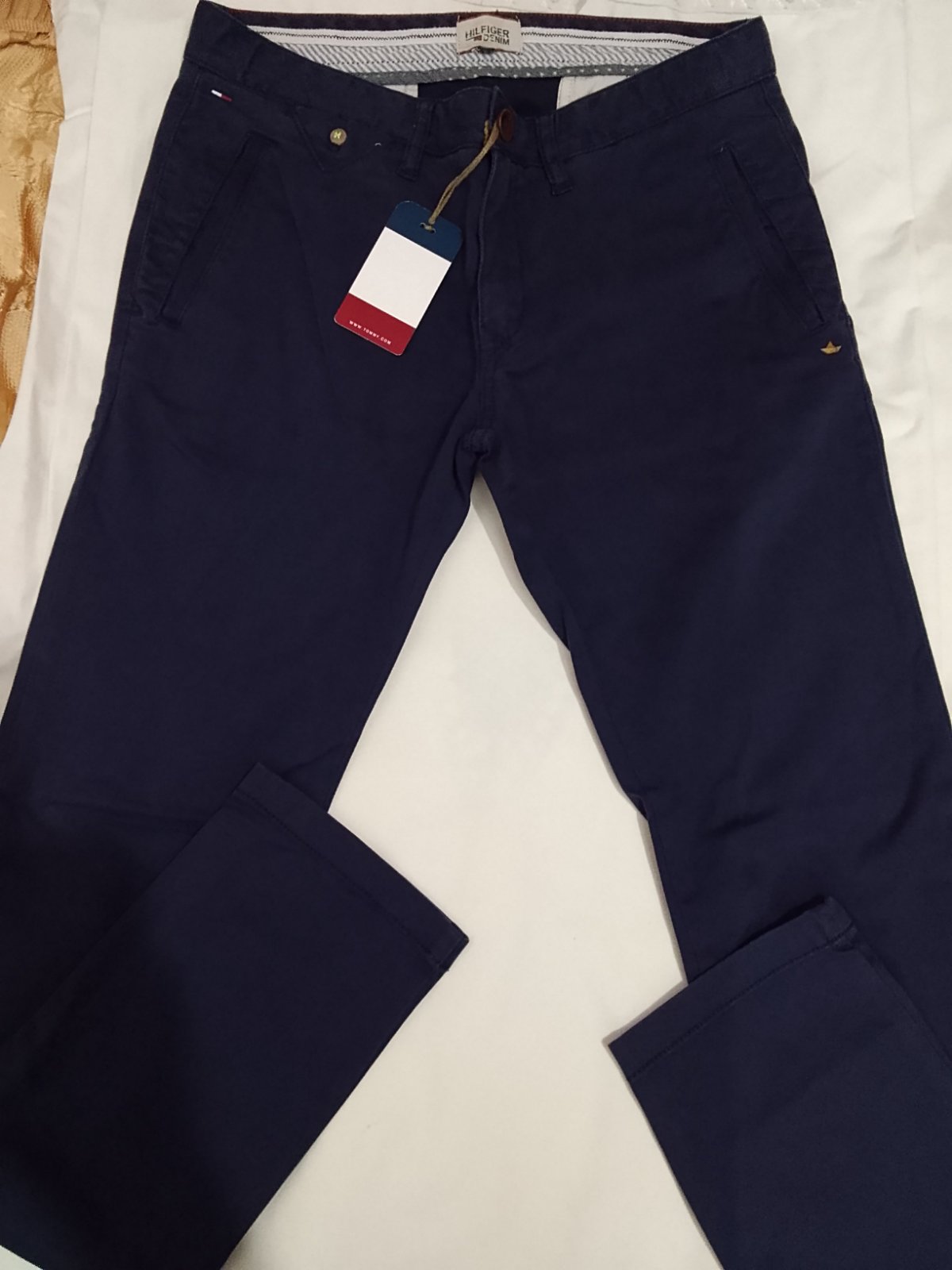 Pantalon homme très chic de la marque Hilfiger denim 