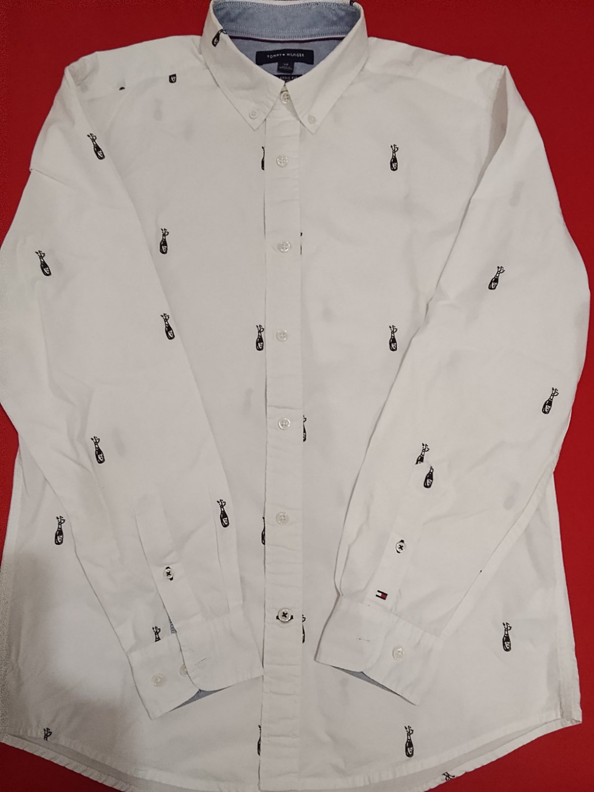 Chemise unique de la marque Hilfiger 